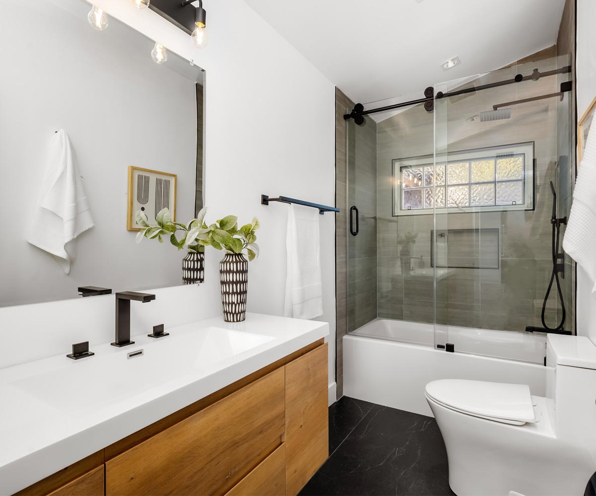 Quality Craftsmanship From Pinkerton Homes Quality Craftsmanship From Pinkerton Homes